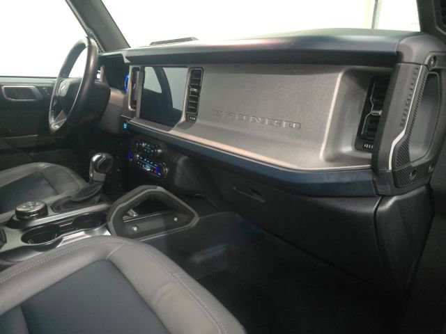 Used 2024 Ford Bronco Outer Banks w/ Sasquatch Package image 5