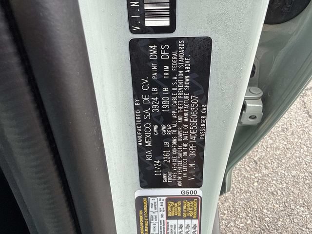 Used 2025 Kia K4 FWD image 29