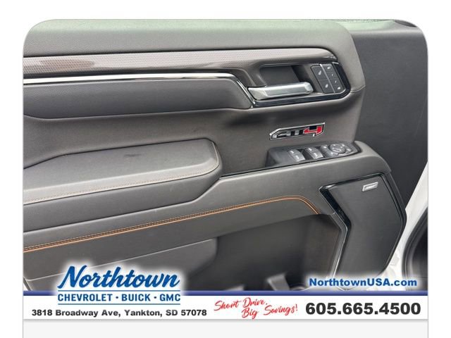 Used 2024 GMC Sierra 1500 AT4 w/ Technology Package image 16