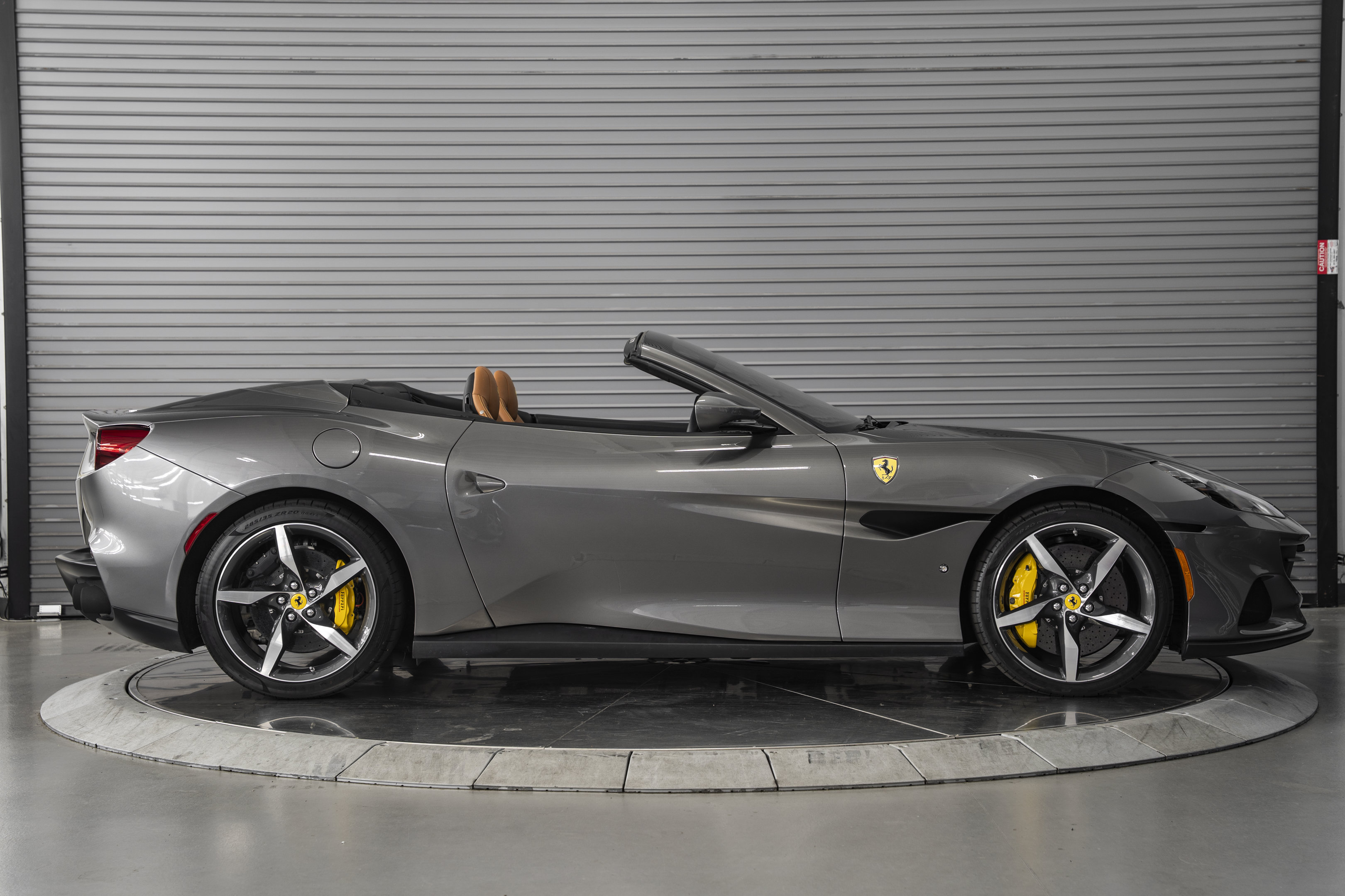 Used 2022 Ferrari Portofino M RWD image 6