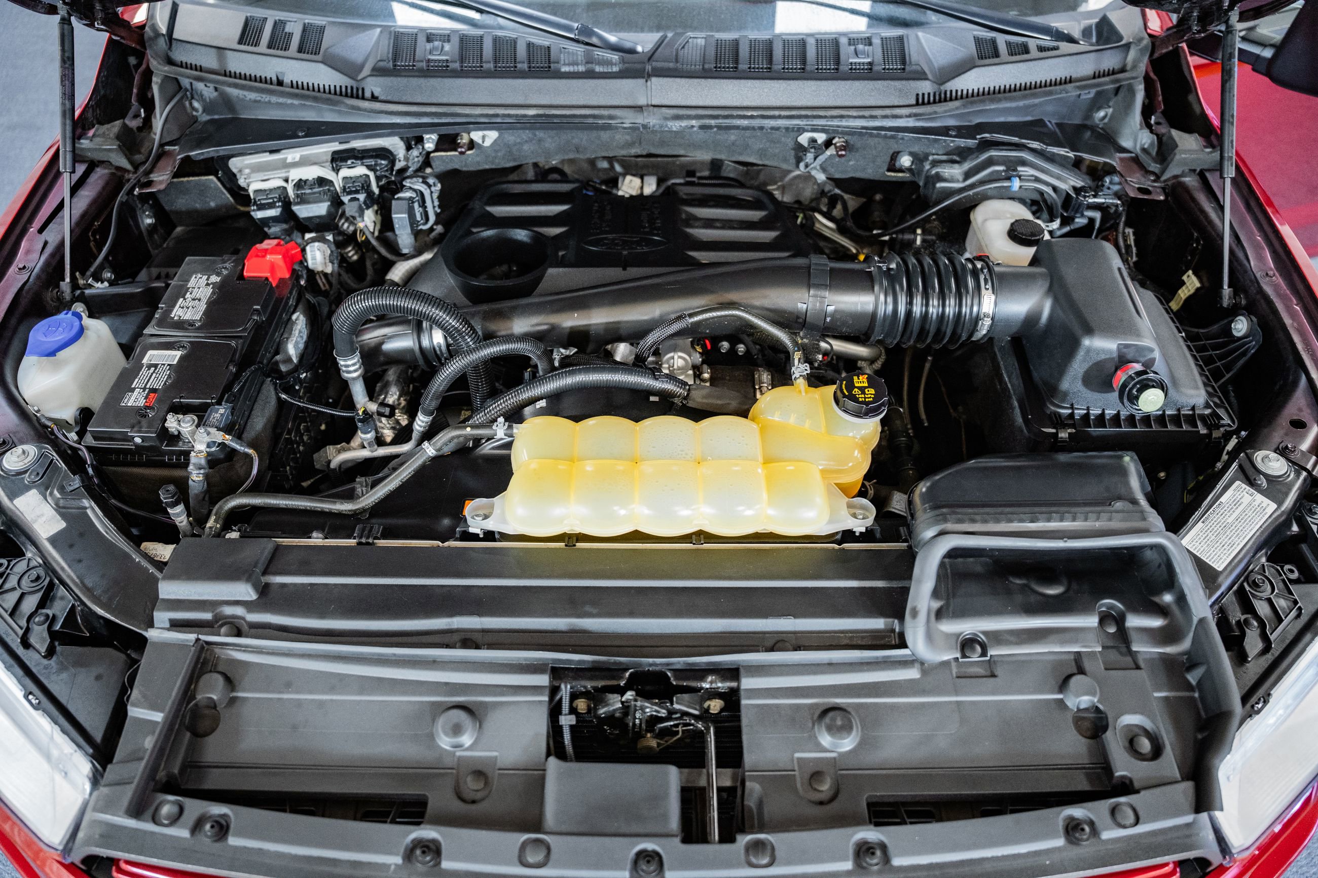 Certified 2019 Ford F150 Lariat w/ Equipment Group 502A Luxury image 23