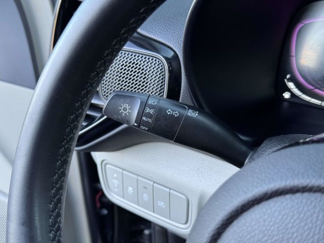 Used 2023 Kia Soul EX FWD image 26