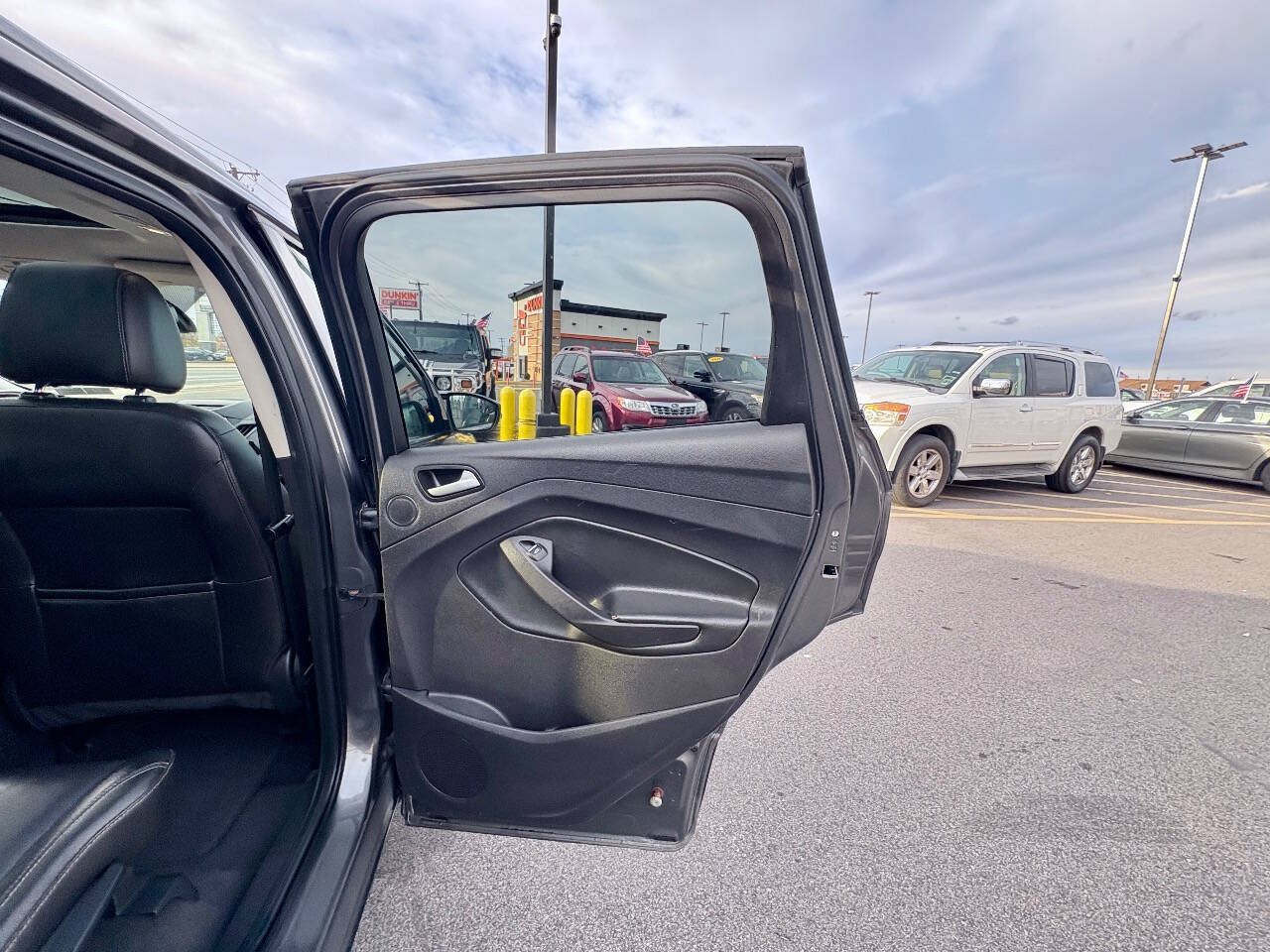 Used 2014 Ford Escape Titanium AWD/4WD image 32