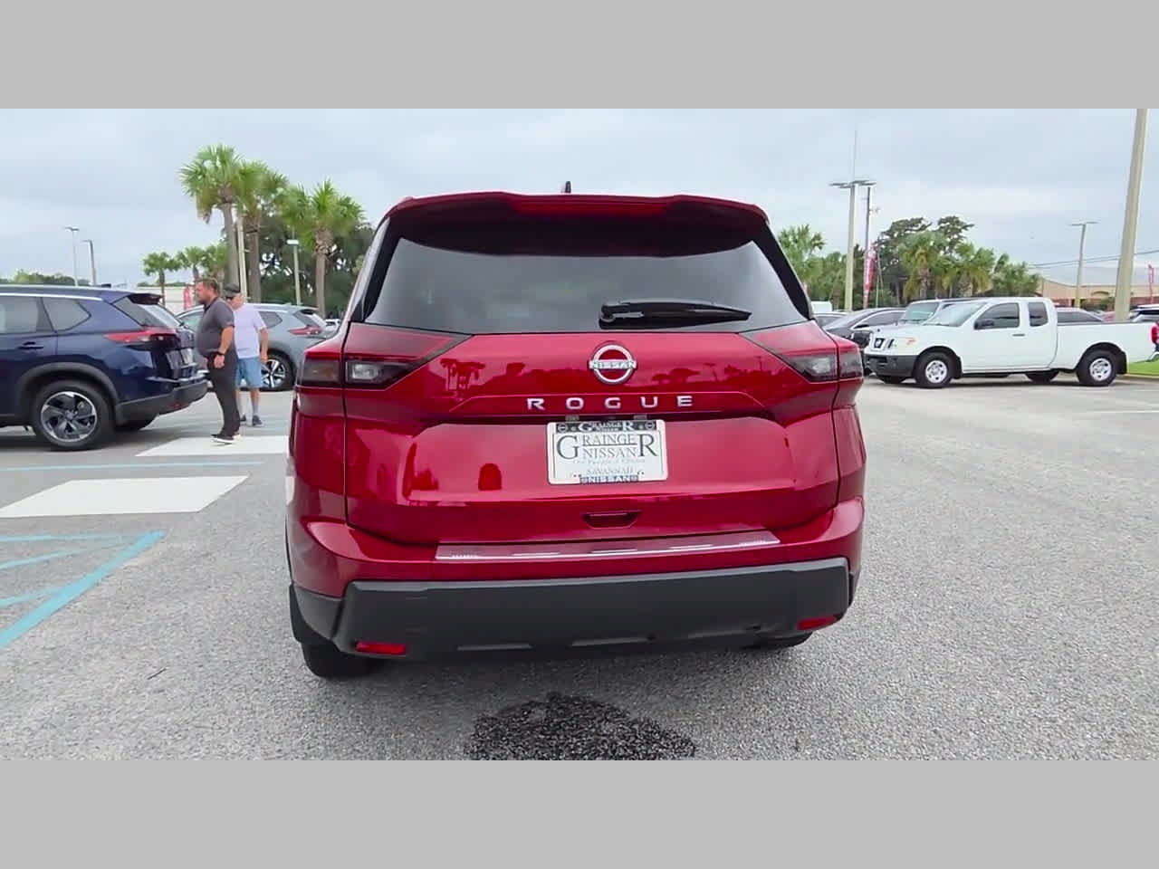 Used 2026 Nissan Rogue SV FWD image 31