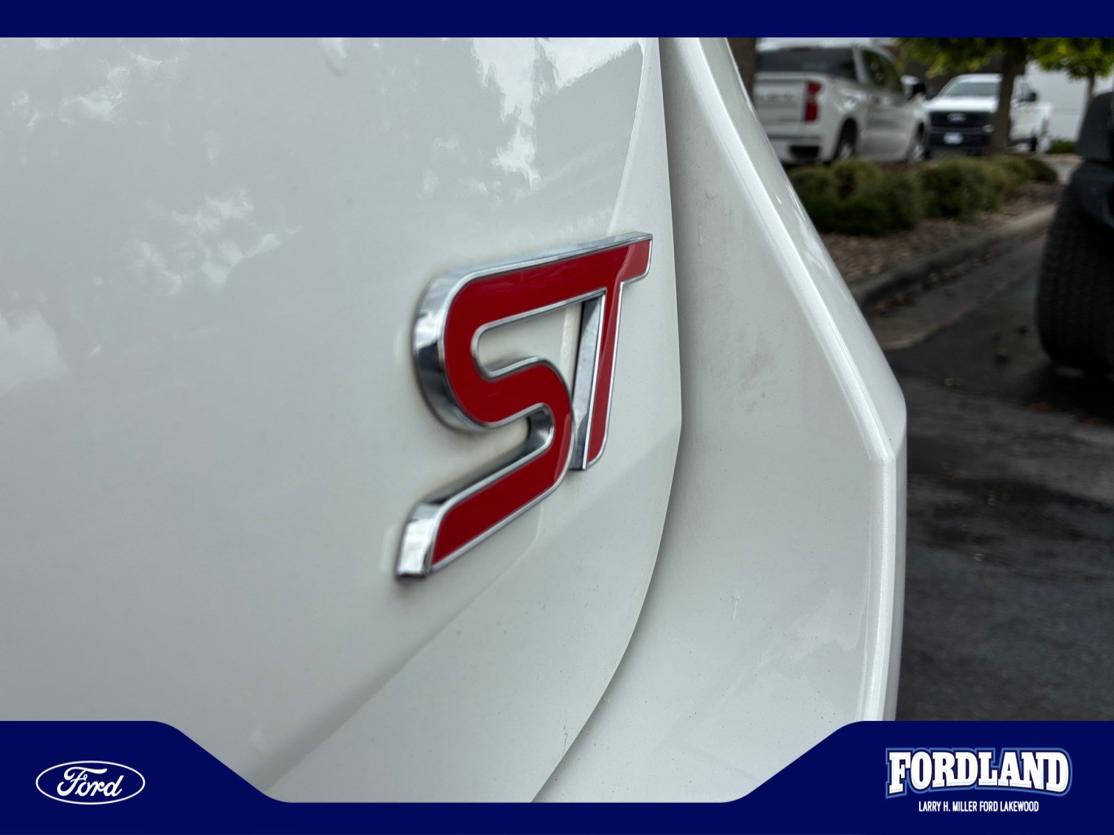 Used 2020 Ford Explorer ST w/ ST Street Pack AWD/4WD image 23