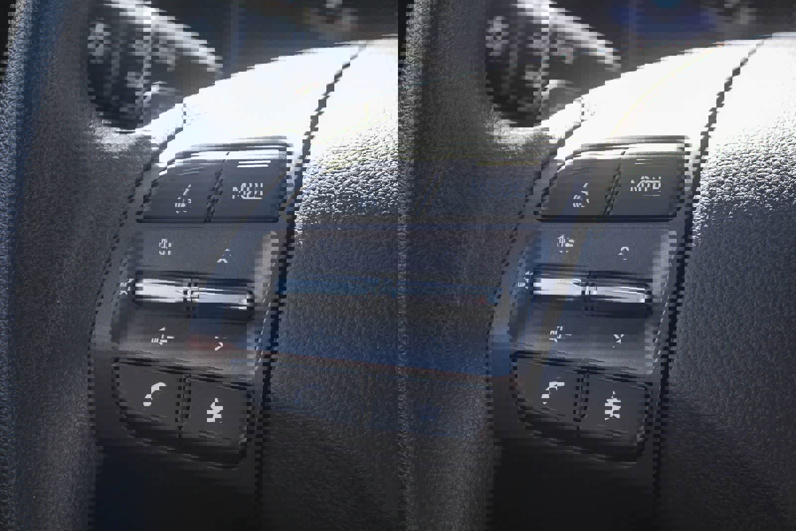 Certified 2023 Hyundai Kona SE w/ Cargo Package image 33