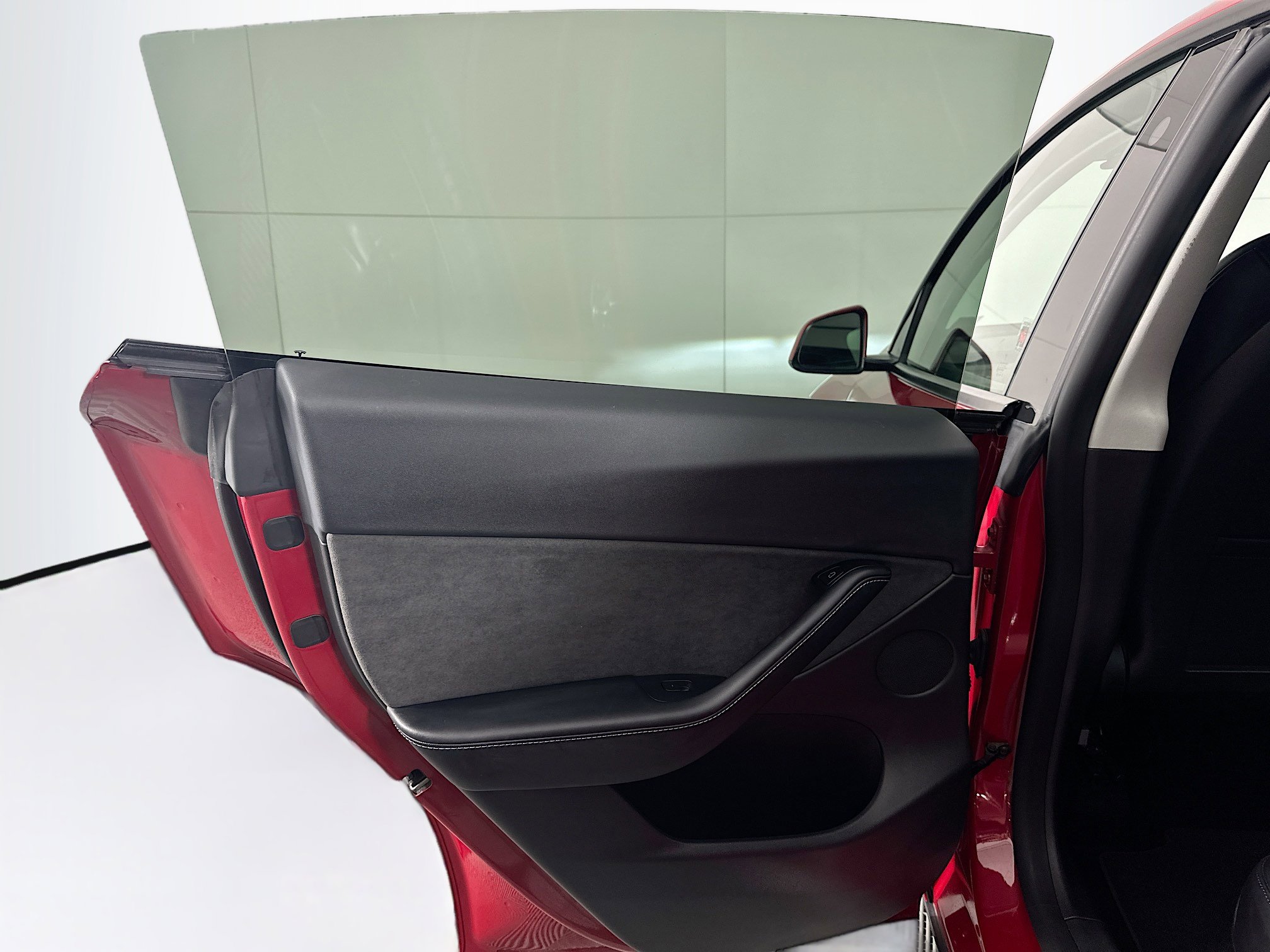 Used 2022 Tesla Model Y Performance image 26