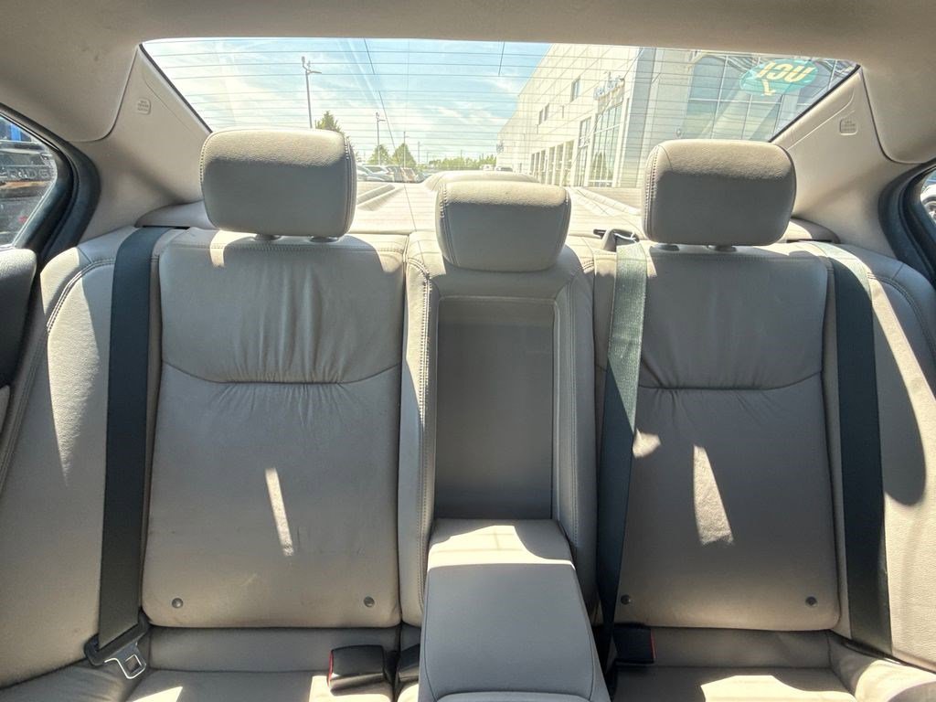 Used 2013 Honda Civic EX-L image 18