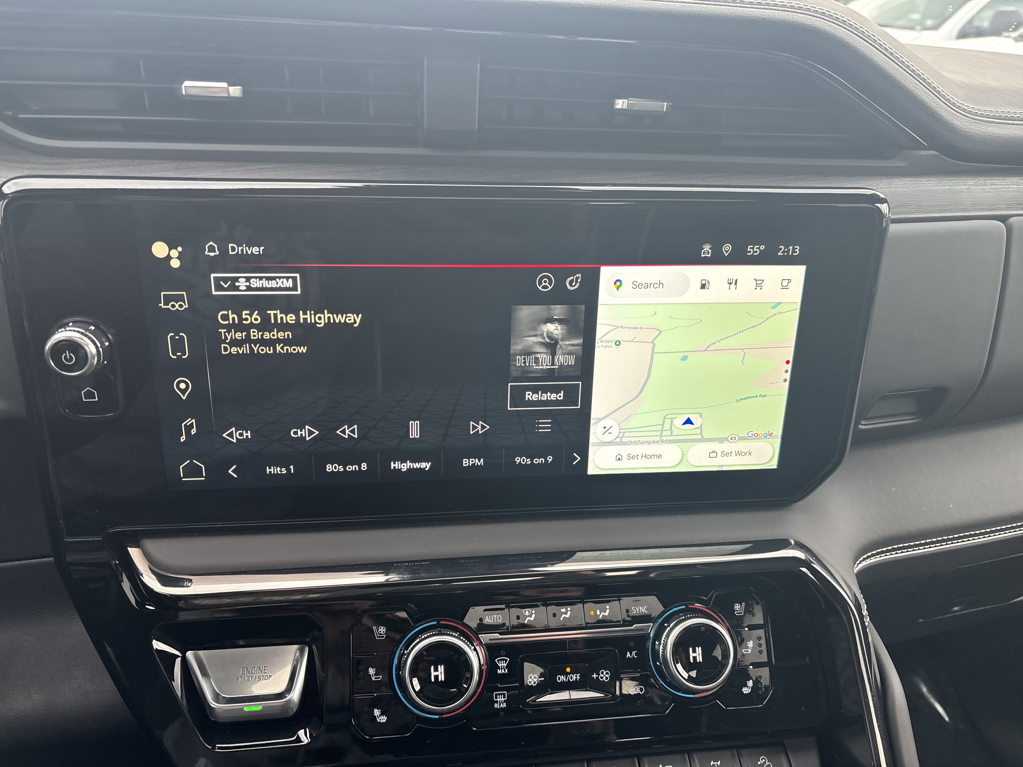 Used 2024 GMC Sierra 2500 AT4X image 26