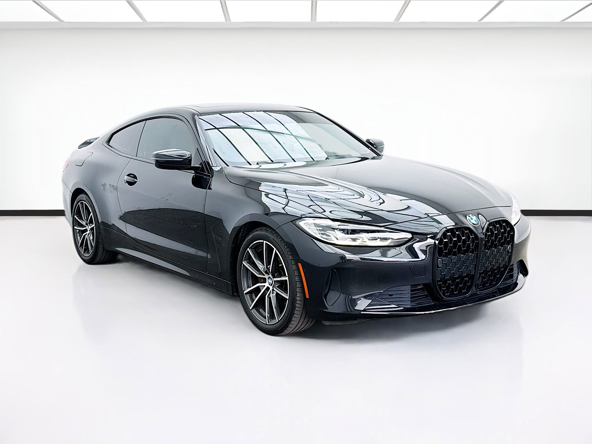 Used 2024 BMW 430i Coupe w/ Premium Package RWD image 3
