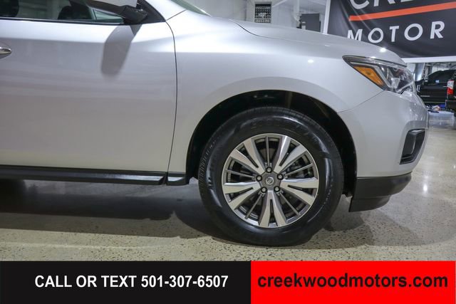 Used 2020 Nissan Pathfinder SV FWD image 23