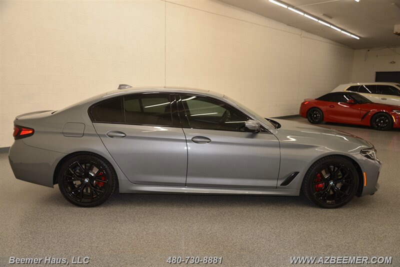 Used 2023 BMW 530i w/ M Sport Package RWD image 7