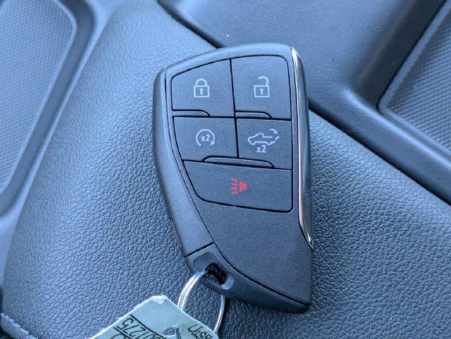 New 2026 GMC Sierra 1500 SLE w/ Preferred Package RWD image 37