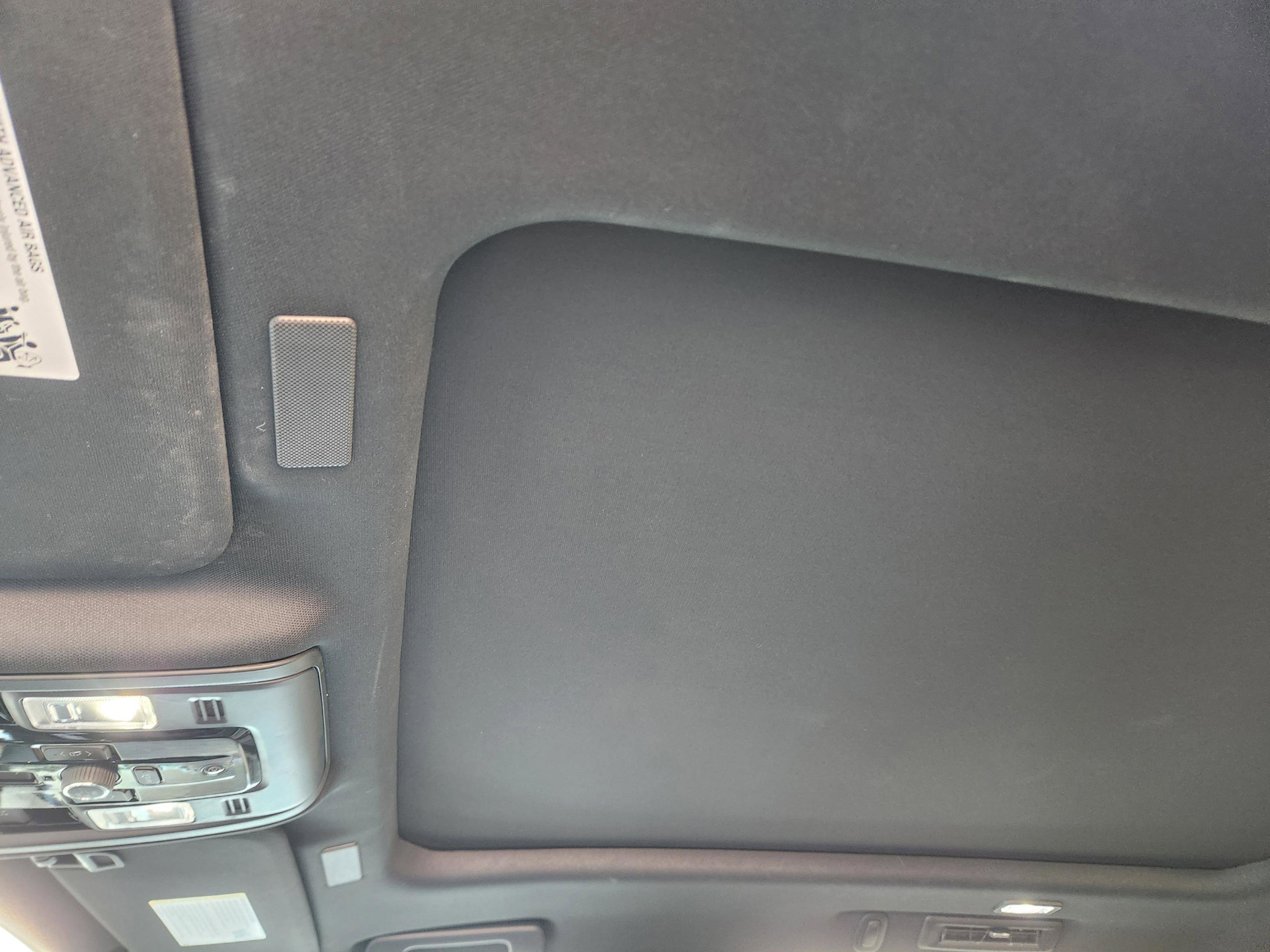 Used 2026 GMC Yukon Denali w/ Sun & Power Step Package AWD/4WD image 20