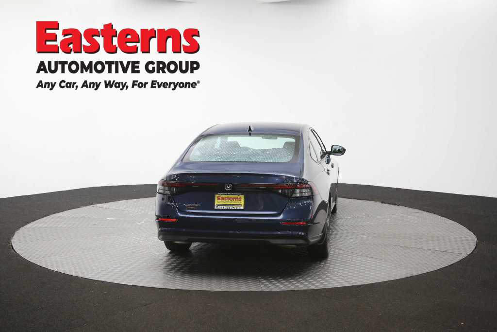 Used 2025 Honda Accord SE image 39