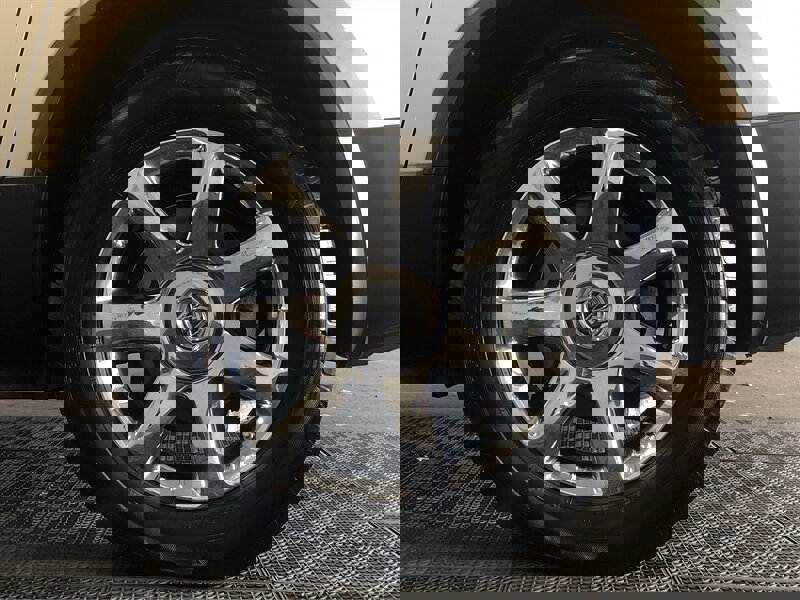 Used 2008 Buick Enclave CXL w/ Entertainment Package #3 image 32