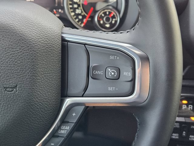 Used 2024 RAM 1500 Laramie AWD/4WD image 41