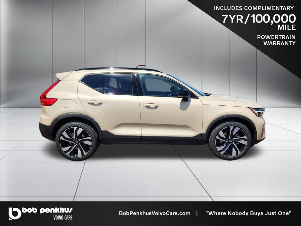 New 2026 Volvo XC40 B5 Ultra w/ Climate Package AWD/4WD image 24