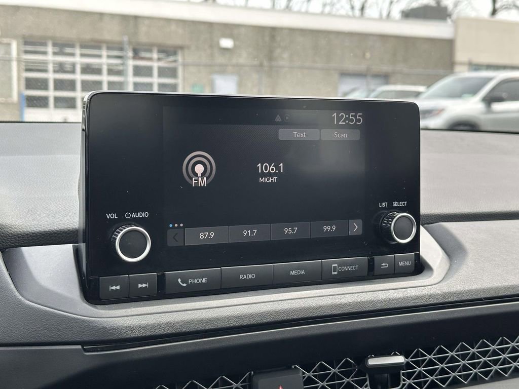 Certified 2023 Honda Accord EX image 24