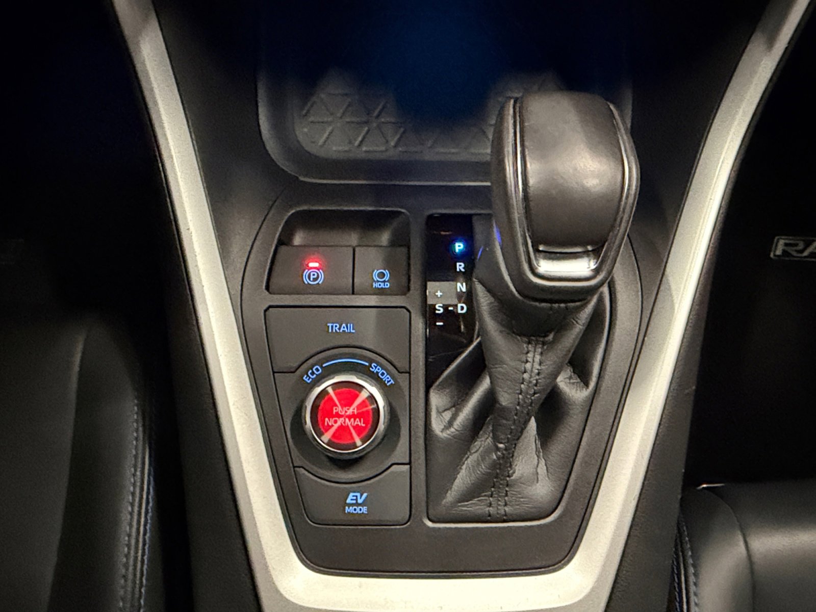 Used 2021 Toyota RAV4 XSE image 23