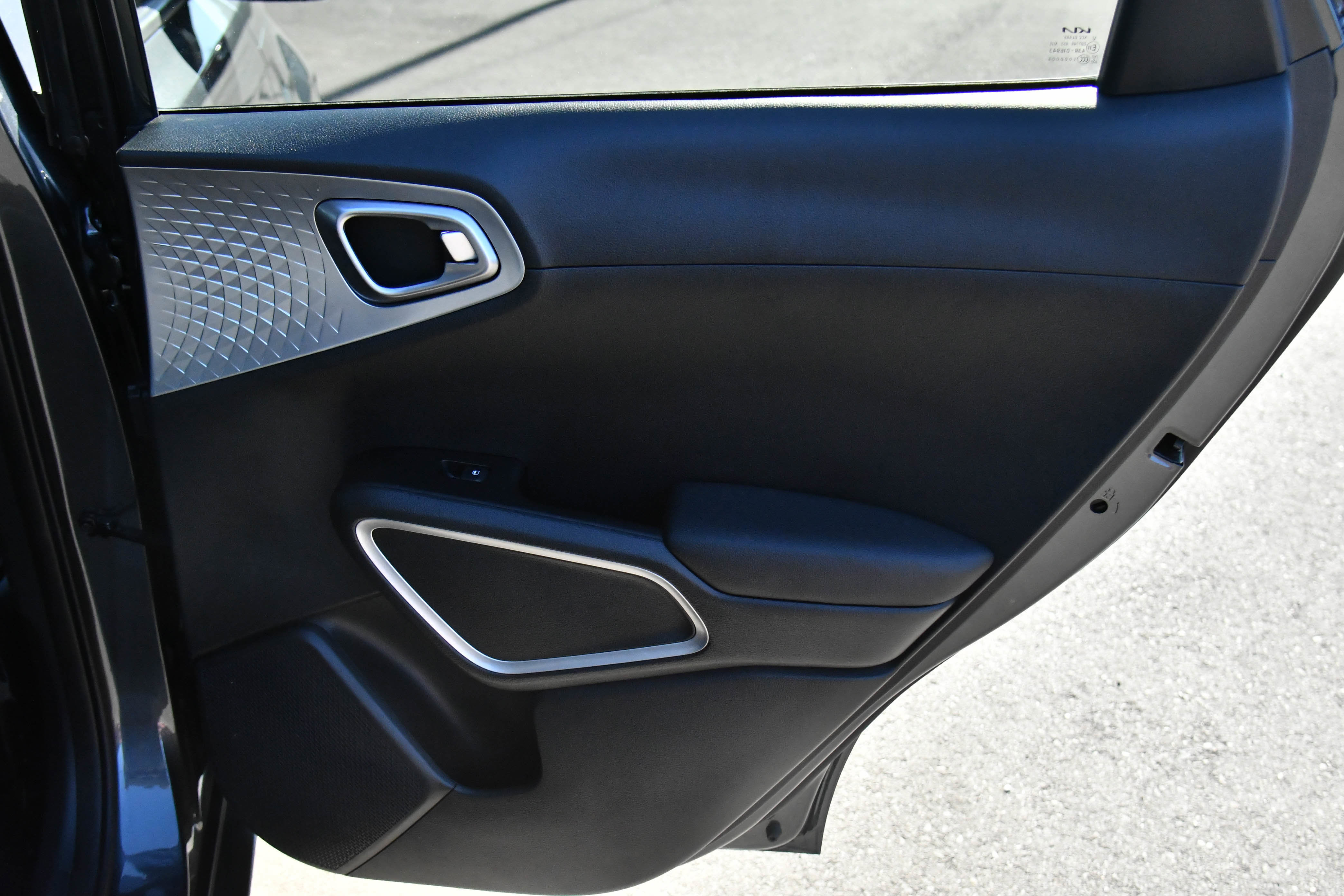 Used 2024 Kia Soul LX w/ Option Group 015 image 32