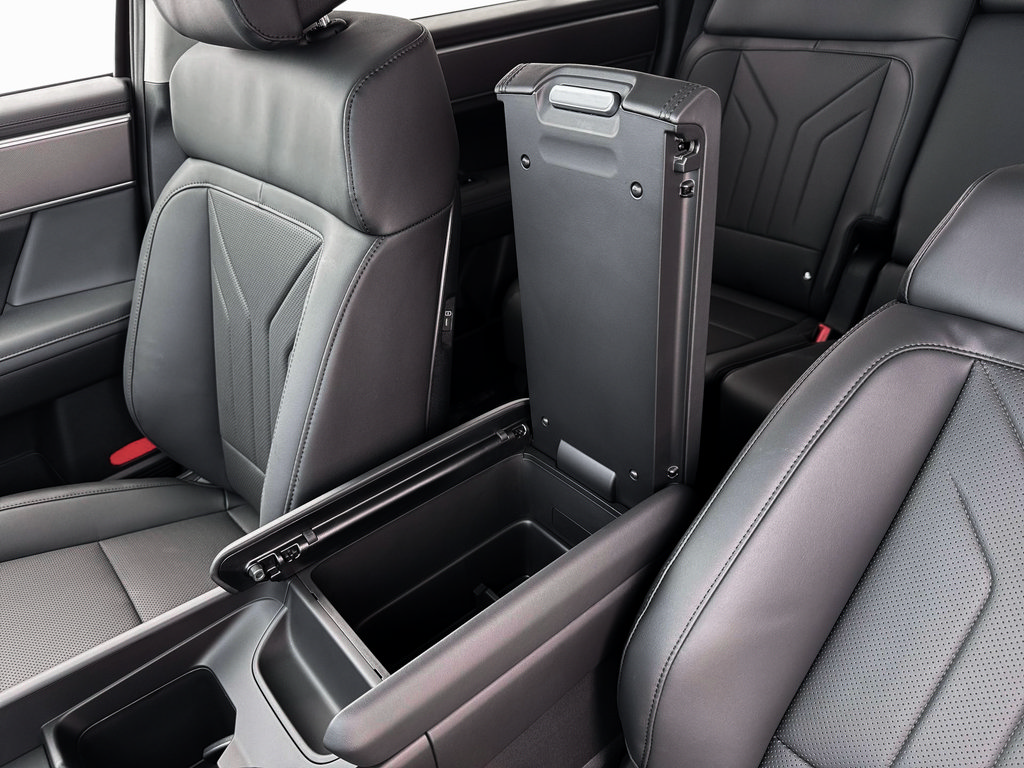 New 2026 Hyundai Santa Fe SEL AWD/4WD image 19