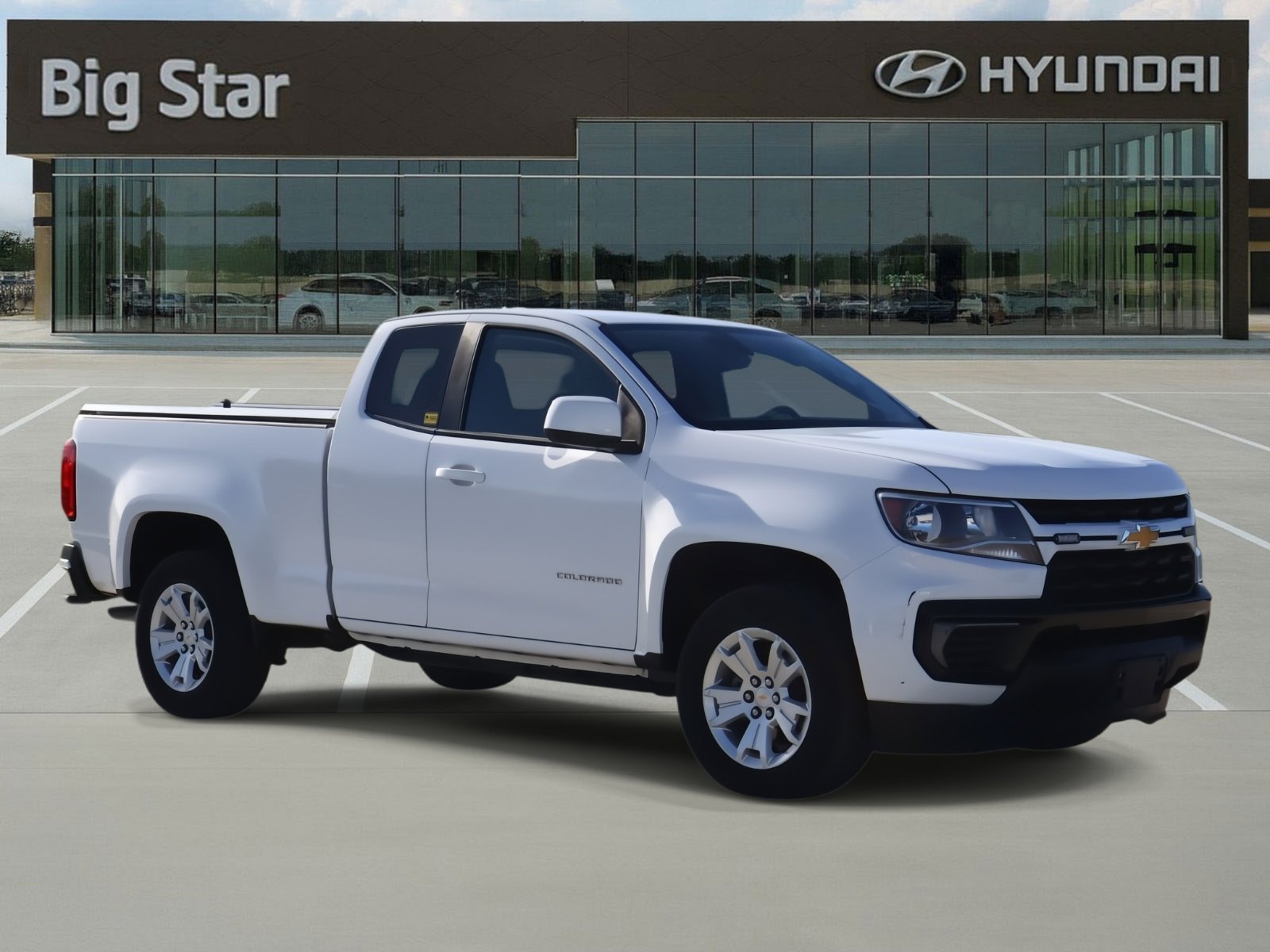 Used 2022 Chevrolet Colorado LT w/ Fleet Safety Package image 6