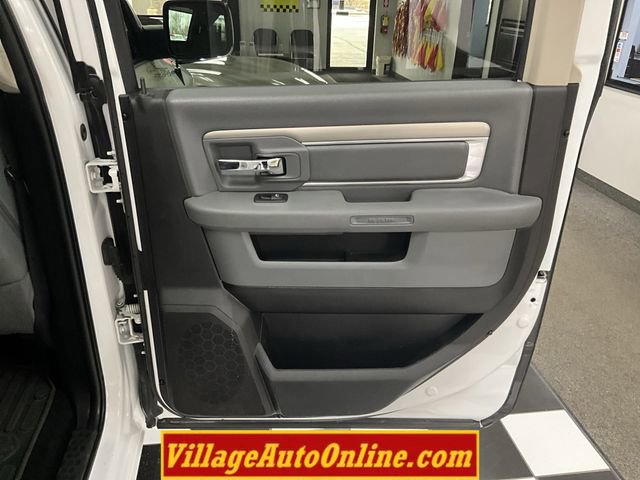 Used 2017 RAM 1500 Big Horn image 29