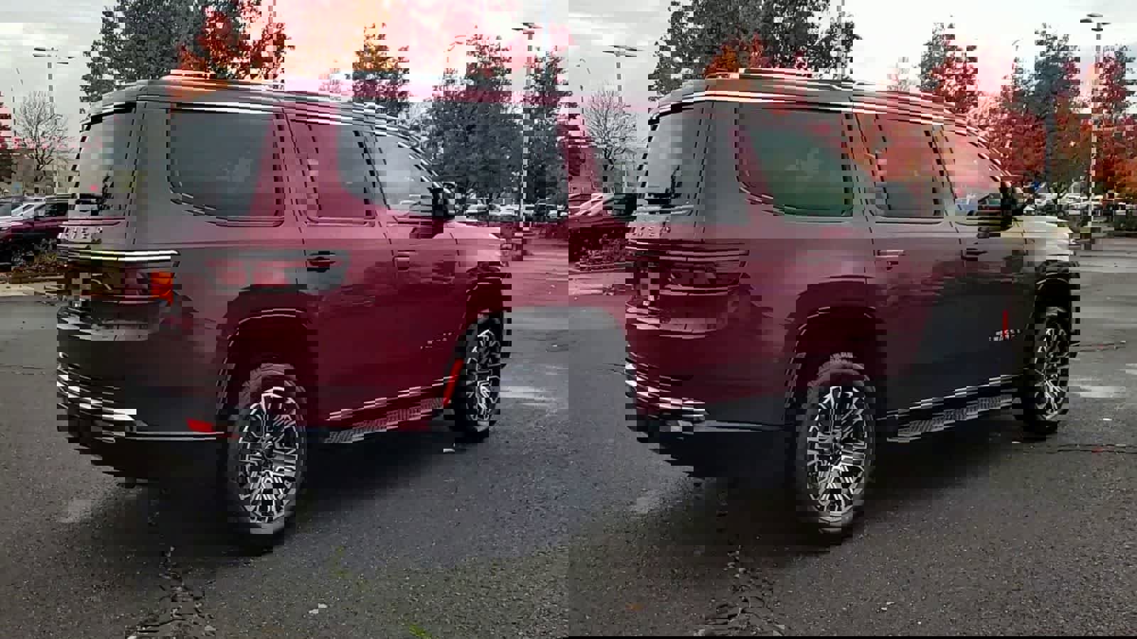 New 2025 Jeep Wagoneer 4WD image 8