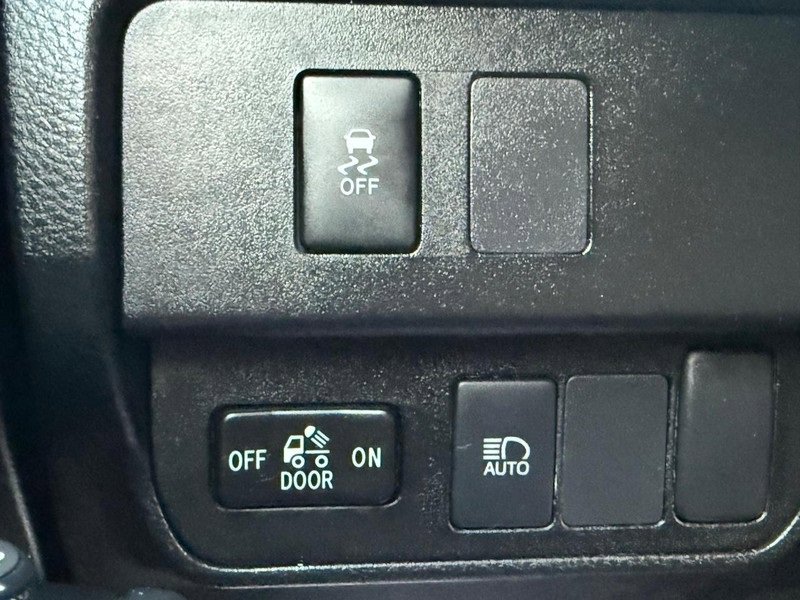 Used 2023 Toyota Tacoma SR image 27