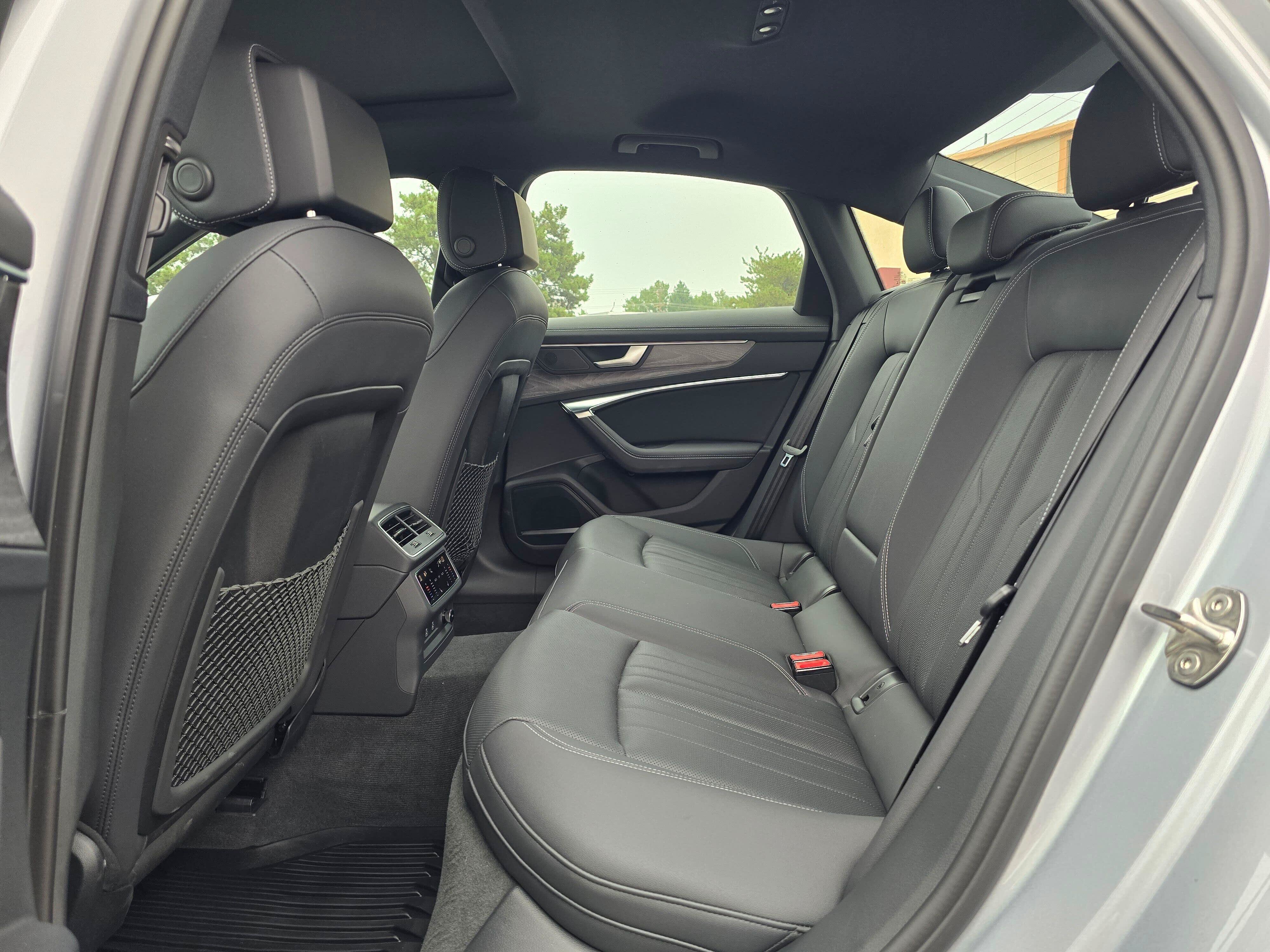 Certified 2025 Audi A6 Premium Plus w/ Premium Plus Package AWD/4WD image 12