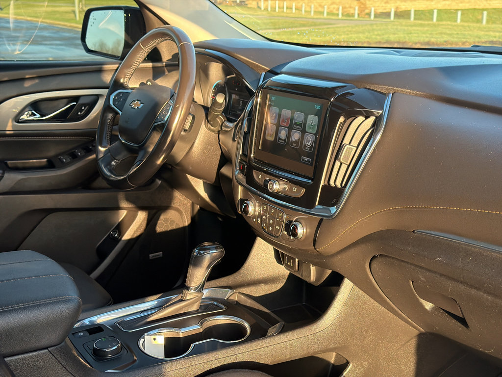 Used 2019 Chevrolet Traverse RS AWD/4WD image 28