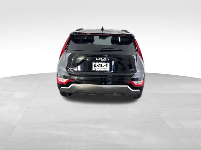 Certified 2025 Kia Niro SX image 8