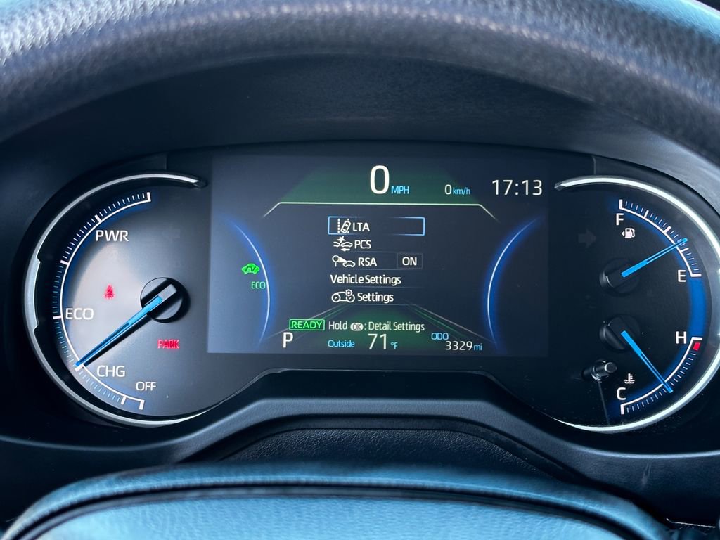 Certified 2025 Toyota RAV4 LE AWD/4WD image 31