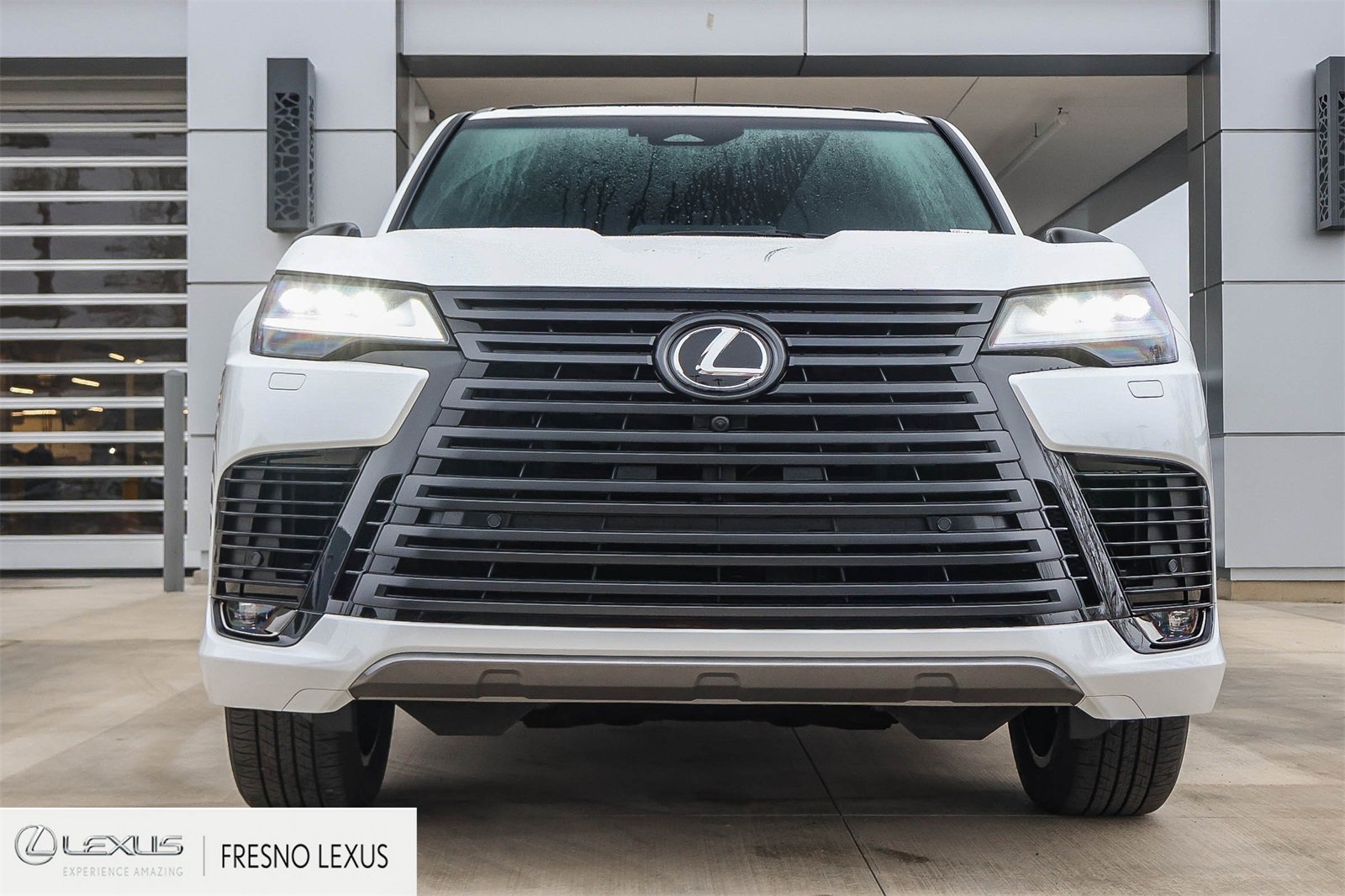 New 2026 Lexus LX 700h Luxury image 2
