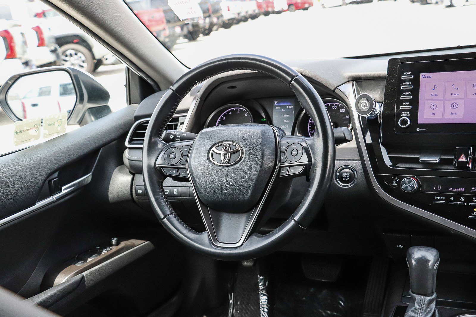 Certified 2023 Toyota Camry SE w/ Convenience Package image 15