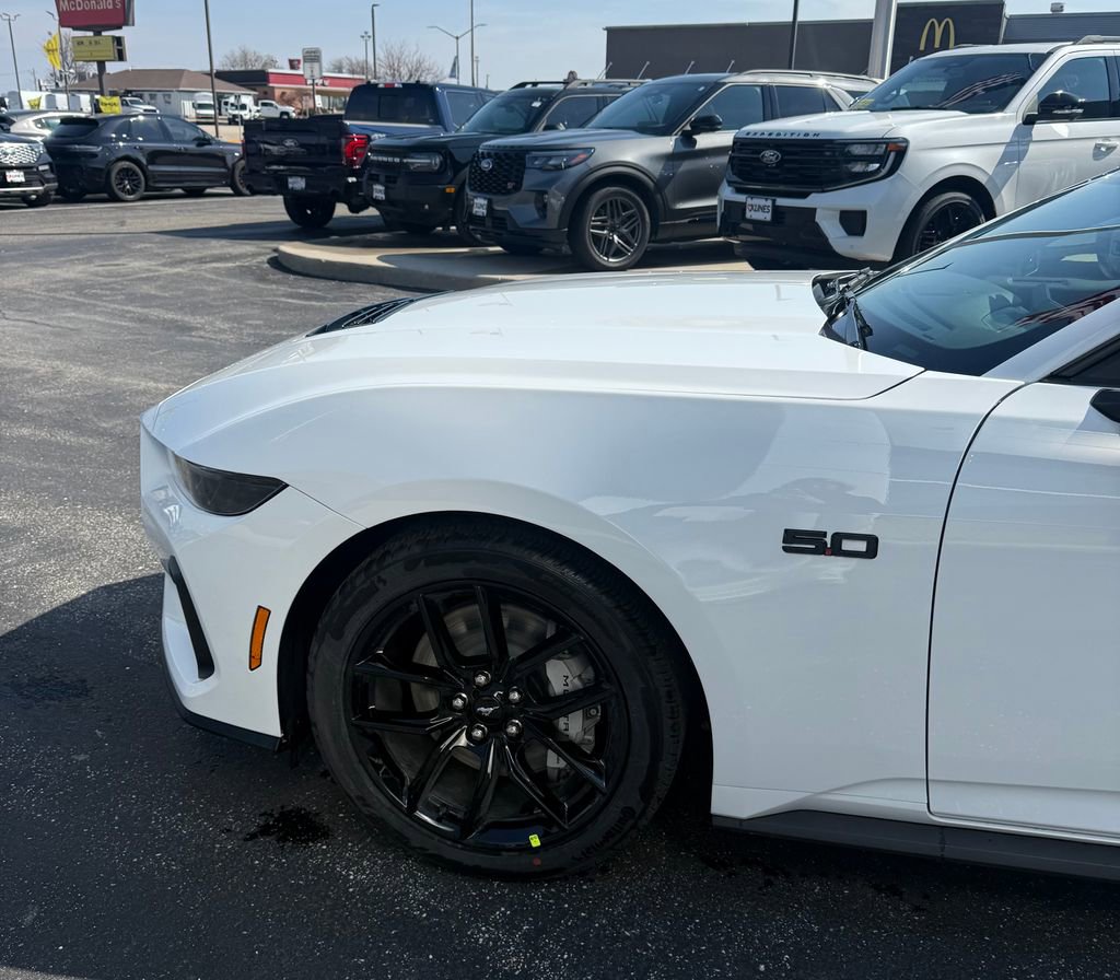 New 2026 Ford Mustang GT image 9