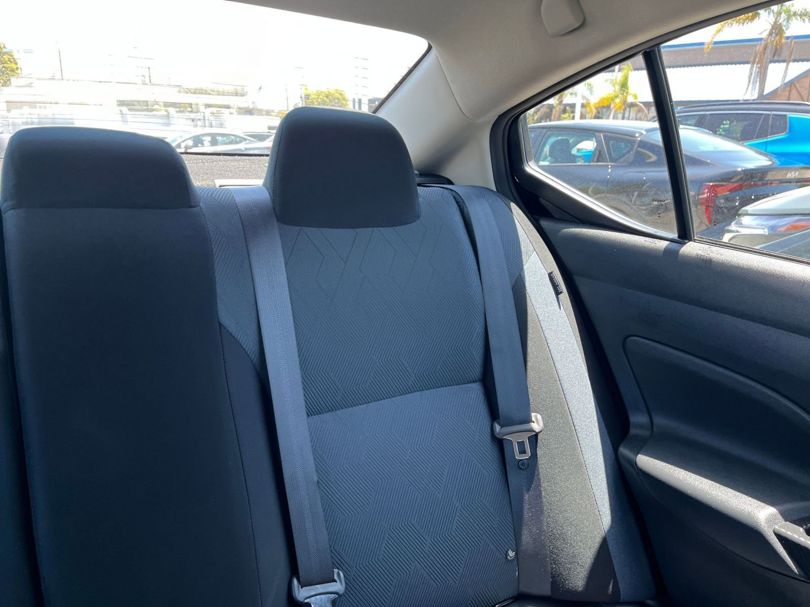 Used 2025 Nissan Versa SV FWD image 37
