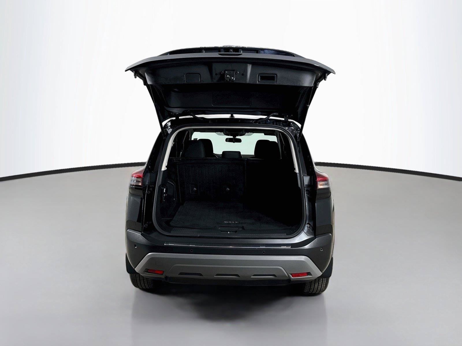 Used 2021 Nissan Rogue SV AWD/4WD image 25