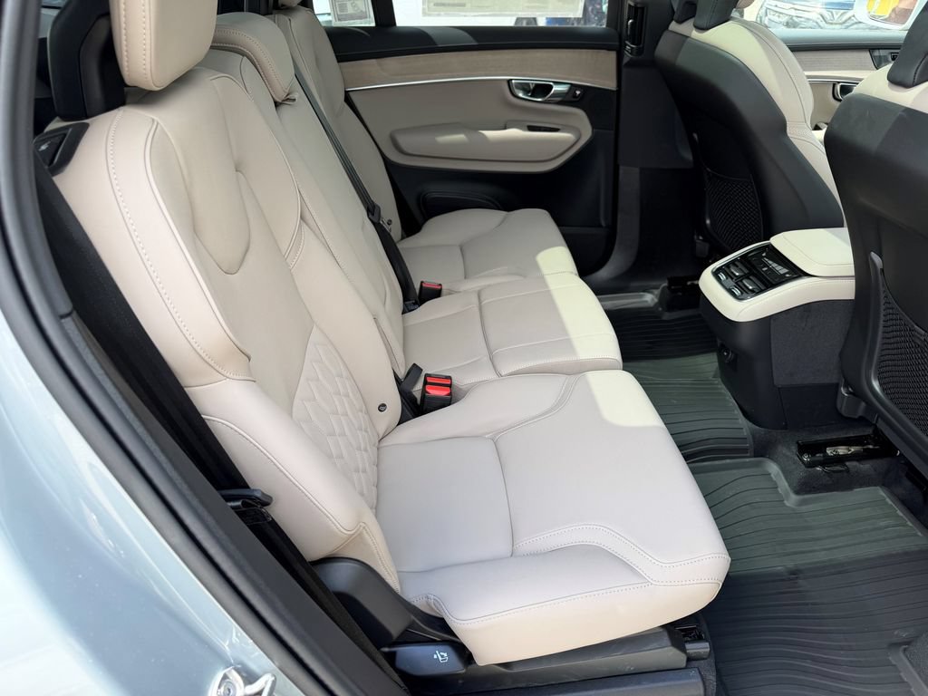 New 2026 Volvo XC90 B6 Plus AWD/4WD image 11