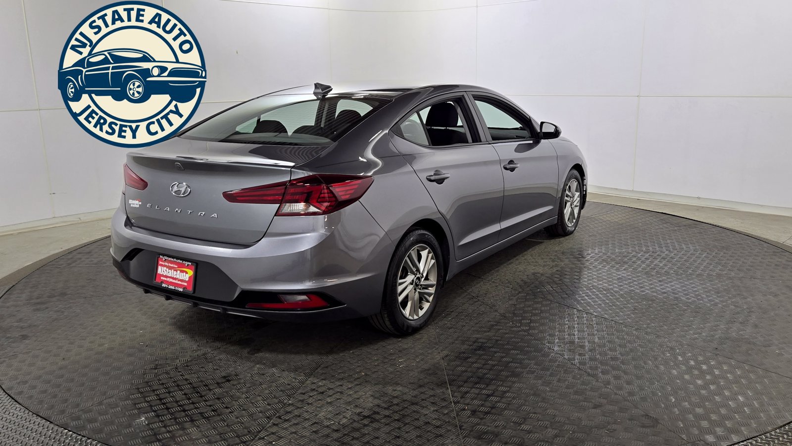 Used 2019 Hyundai Elantra SEL w/ Cargo Package FWD image 7