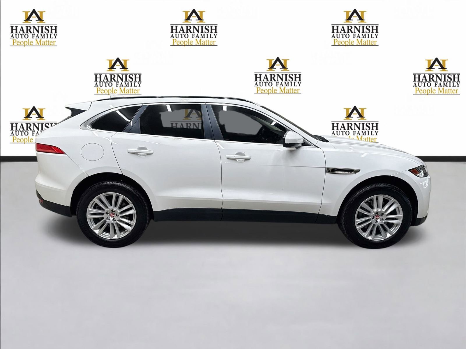 Used 2018 Jaguar F-PACE Prestige AWD/4WD video 4
