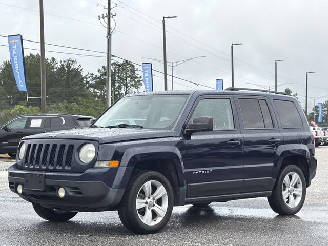 Used 2014 Jeep Patriot Latitude FWD image 26