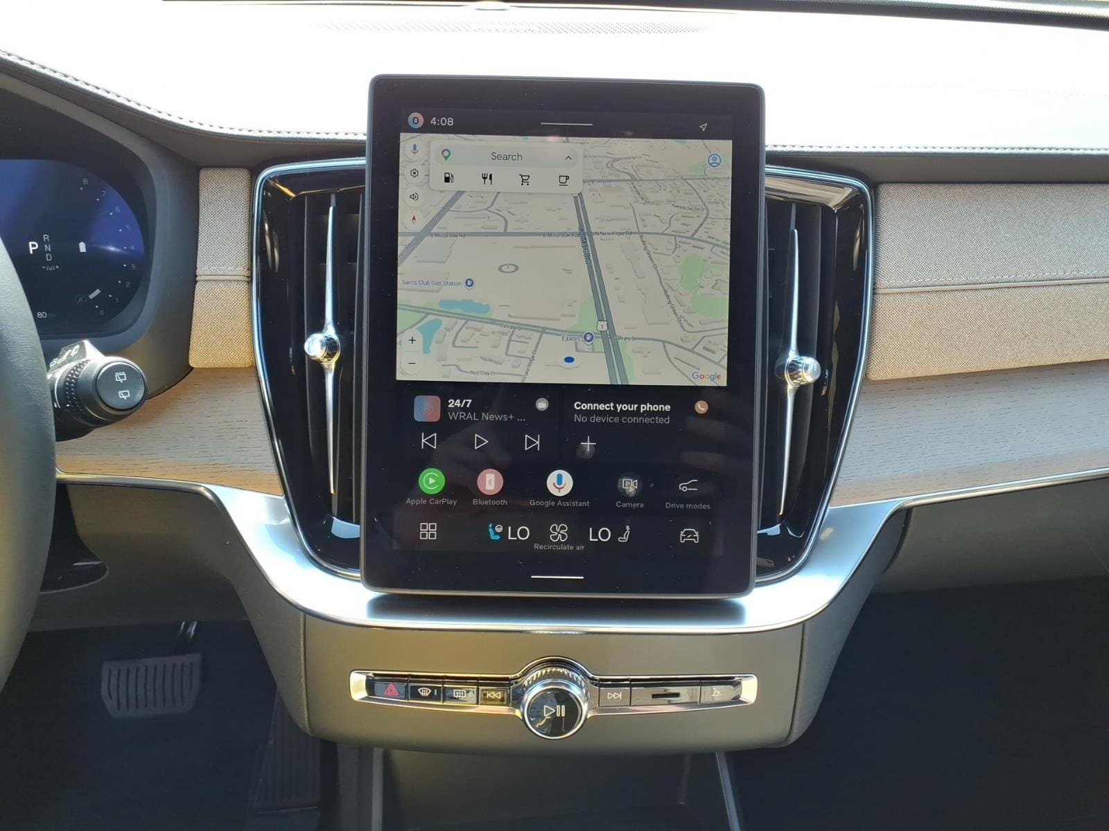 New 2026 Volvo XC90 T8 Ultra w/ Lounge Package AWD/4WD image 13