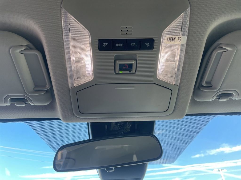 Used 2023 Toyota RAV4 XLE image 25