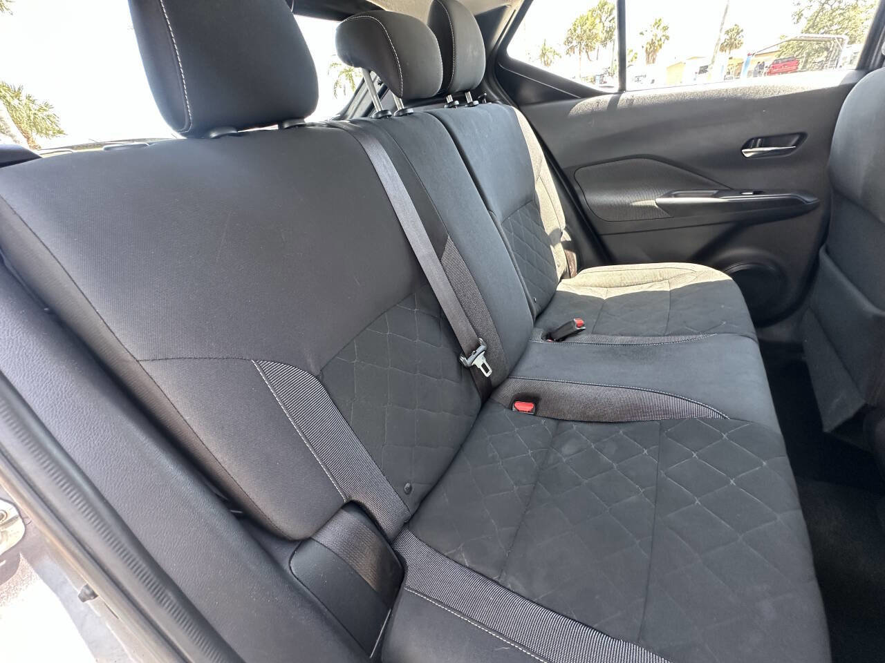 Used 2019 Nissan Kicks SV FWD image 18