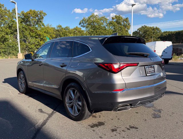 Used 2024 Acura MDX SH-AWD image 5