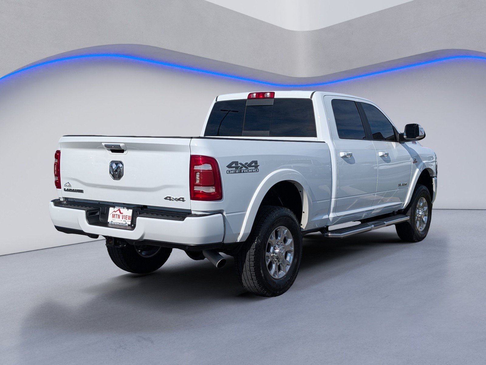 Used 2022 RAM 2500 Laramie AWD/4WD image 9