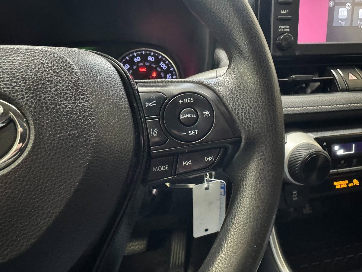 Used 2019 Toyota RAV4 LE w/ All Weather Liner Package AWD/4WD image 38