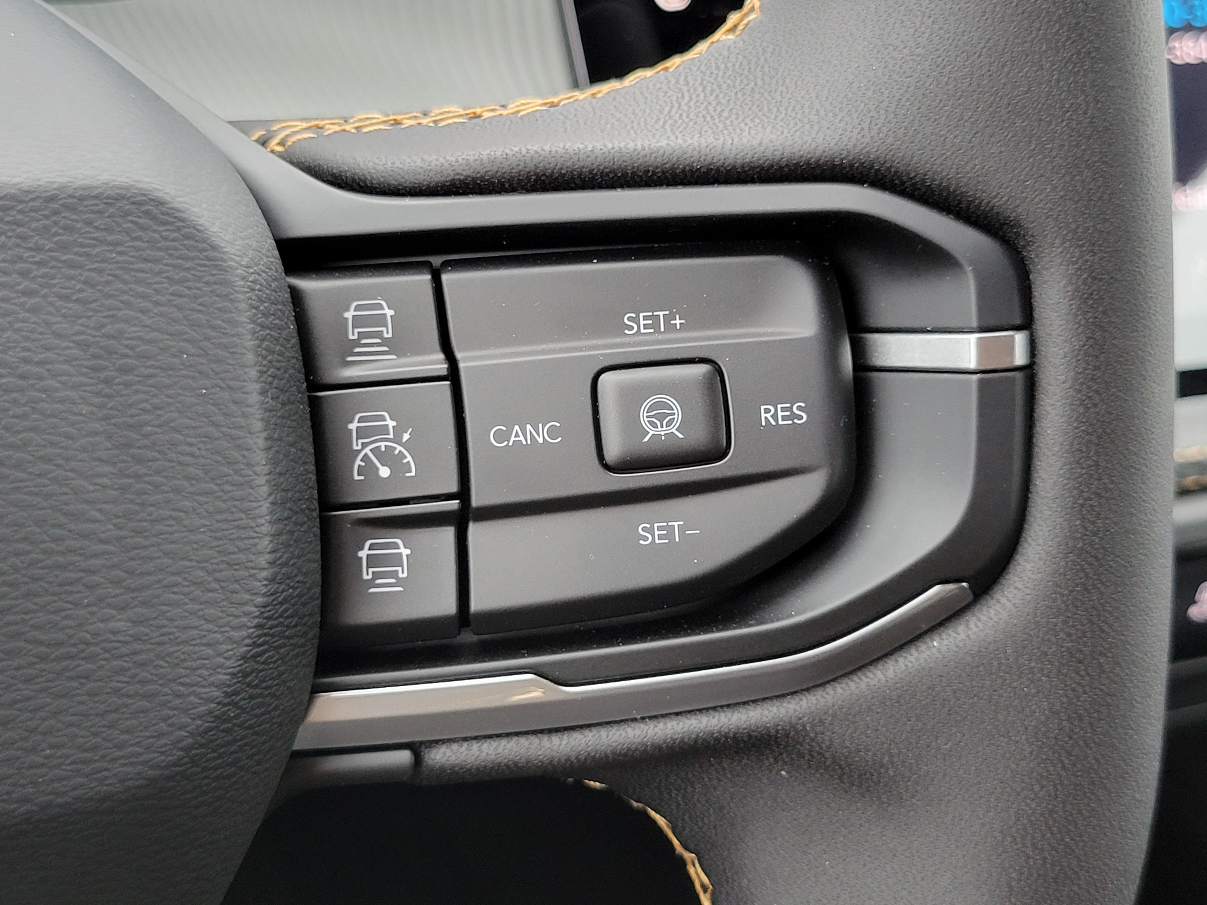 New 2026 Jeep Cherokee Limited AWD/4WD image 14